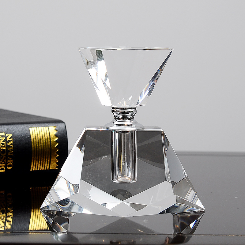 Vintage European Crystal Perfu - огляд і ціна Vintage Collectible Bottles