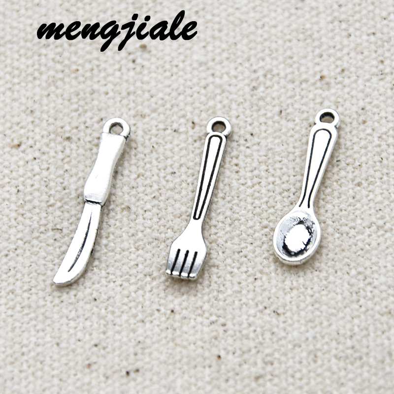 30pcs Antique Silver Cutlery C - огляд і ціна Vintage Collectible Spoons